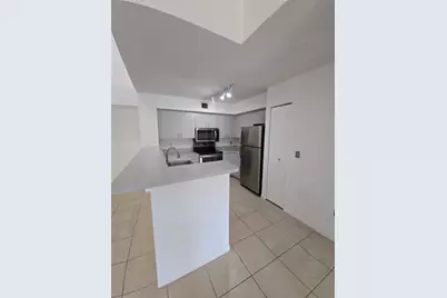 12172  Saint Andrews Pl, Unit #305, Miramar, FL 33025 - Photo 10