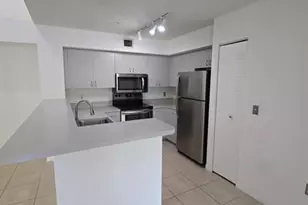 12172 St.Andrews Pl, Miramar, FL 33025 - Photo 10