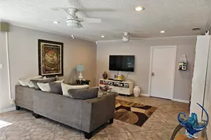 649 W Oakland Park Blvd, Wilton Manors, FL 33311 - Photo 10