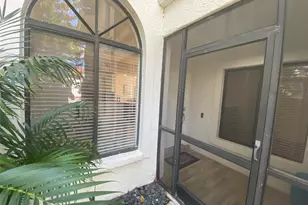 2286 Anchorage Ln, Naples, FL 34104 - Photo 32