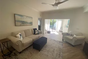 2286 Anchorage Ln, Naples, FL 34104 - Photo 10