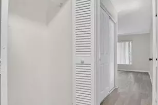 596 SE 20th Ave, Deerfield Beach, FL 33441 - Photo 28