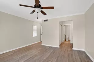 596 SE 20th Ave, Deerfield Beach, FL 33441 - Photo 32