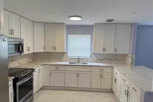 7925 SW 9th St, North Lauderdale, FL 33068 - Photo 6