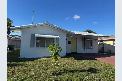 4949 NW 48th Way, Tamarac, FL 33319 - Photo 2