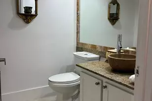 5425 10th Fairway Dr, Delray Beach, FL 33484 - Photo 22