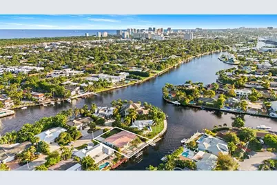 1731 NE 23rd Ave, Fort Lauderdale, FL 33305 - Photo 1