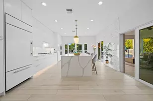 1731 NE 23rd Ave, Fort Lauderdale, FL 33305 - Photo 2