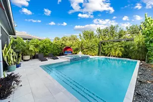 4458 Providence Wy, Oakland Park, FL 33309 - Photo 22