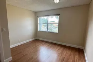 17911 NW 68th Ave, Hialeah, FL 33015 - Photo 22