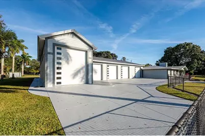 4418  Pressler Ln, Fort Pierce, FL 34982 - Photo 2