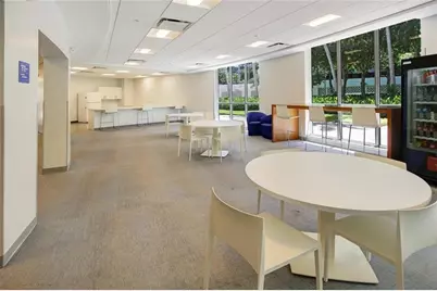 2500  Parkview Dr, Unit #403, Hallandale Beach, FL 33009 - Photo 22