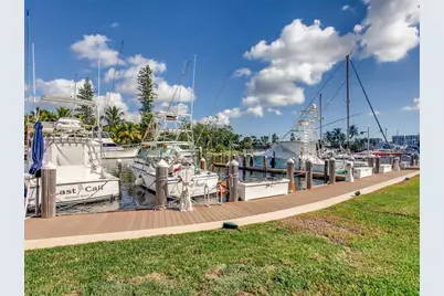 2731 NE 14th St Cswy, Unit #421, Pompano Beach, FL 33062 - Photo 22