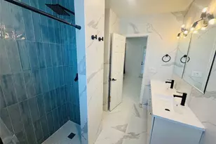 1941 Washington St, Hollywood, FL 33020 - Photo 8