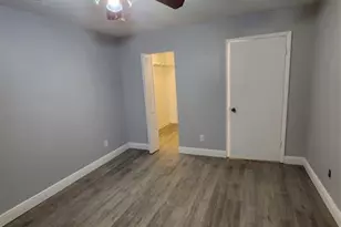 1156 NW 106th Terrace, Hollywood, FL 33026 - Photo 12