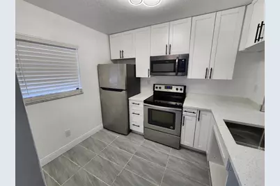 1156 NW 106th Ter, Unit #204, Hollywood, FL 33026 - Photo 30