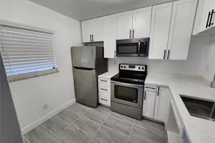 1156 NW 106th Terrace, Hollywood, FL 33026 - Photo 30