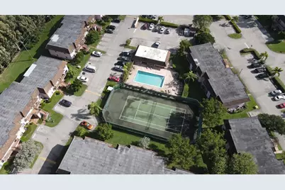 1156 NW 106th Ter, Unit #204, Hollywood, FL 33026 - Photo 26