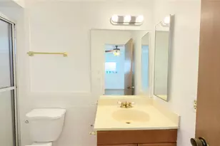 2451 SW 82nd Ave, Davie, FL 33324 - Photo 10