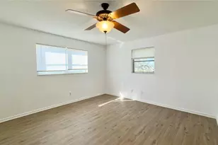 2451 SW 82nd Ave, Davie, FL 33324 - Photo 8