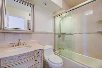 305 N Pompano Beach Boulevard, Unit #512, Pompano Beach, FL 33062 - Photo 24