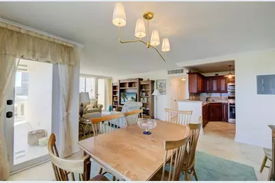 305 N Pompano Beach Boulevard, Unit #512, Pompano Beach, FL 33062 - Photo 4