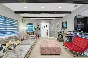 2000 Jackson St, Hollywood, FL 33020 - Photo 18