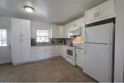 500 NE 59th St, Oakland Park, FL 33334 - Photo 6