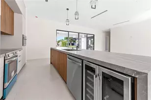 621 NW 42nd Ave, Coconut Creek, FL 33066 - Photo 8