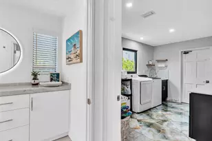 2740 NE 47th St, Lighthouse Point, FL 33064 - Photo 14