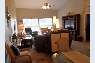 9440  Meadowood Dr, Unit #205, Fort Pierce, FL 34951 - Photo 10