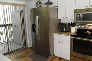 9440 Meadowood Dr, Fort Pierce, FL 34951 - Photo 12