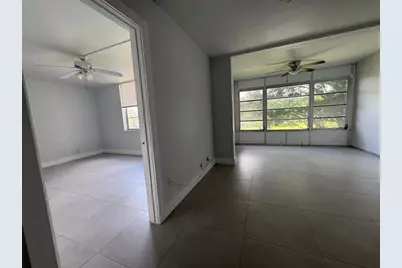 9235A  Lagoon Pl, Unit #310, Davie, FL 33324 - Photo 12