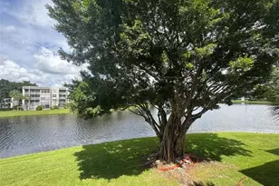 9235A Lagoon Pl Unit, Davie, FL 33324 - Photo 32