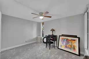 6008 Coral Lake Dr, Margate, FL 33063 - Photo 14