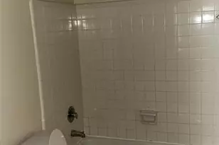 2004 S 10th St, Fort Pierce, FL 34950 - Photo 6