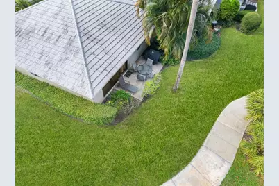 842  Club Dr, Unit #842, Palm Beach Gardens, FL 33418 - Photo 26