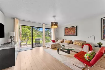 842  Club Dr, Unit #842, Palm Beach Gardens, FL 33418 - Photo 12