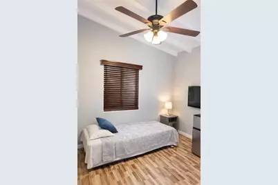 1017 SW 22nd Ter, Fort Lauderdale, FL 33312 - Photo 10