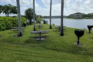 550 SW 138th Ave, Pembroke Pines, FL 33027 - Photo 26