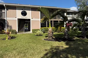 10905 W Clairmont Cir, Fort Lauderdale, FL 33321 - Photo 2