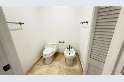 642  Valencia, Unit #305, Coral Gables, FL 33134 - Photo 40