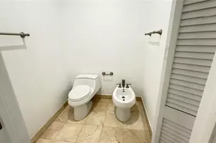 642 Valencia Unit, Coral Gables, FL 33134 - Photo 40