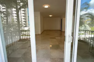 642 Valencia Unit, Coral Gables, FL 33134 - Photo 10