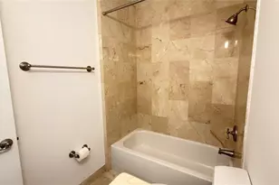 642 Valencia Unit, Coral Gables, FL 33134 - Photo 22