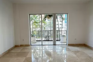 642 Valencia Unit, Coral Gables, FL 33134 - Photo 6