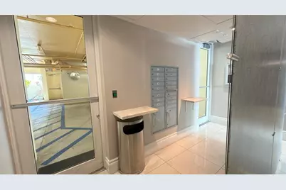 642  Valencia, Unit #305, Coral Gables, FL 33134 - Photo 56