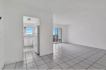 2350 NE 14th Street Cswy, Unit #611, Pompano Beach, FL 33062 - Photo 8