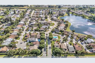 8610  Kimble Way, Boca Raton, FL 33433 - Photo 22