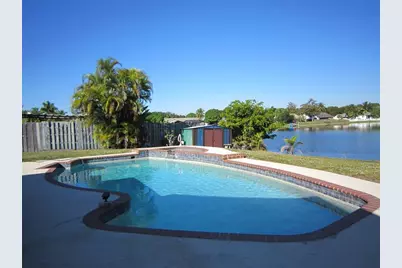 8009 NW 51st Ct, Lauderhill, FL 33351 - Photo 2